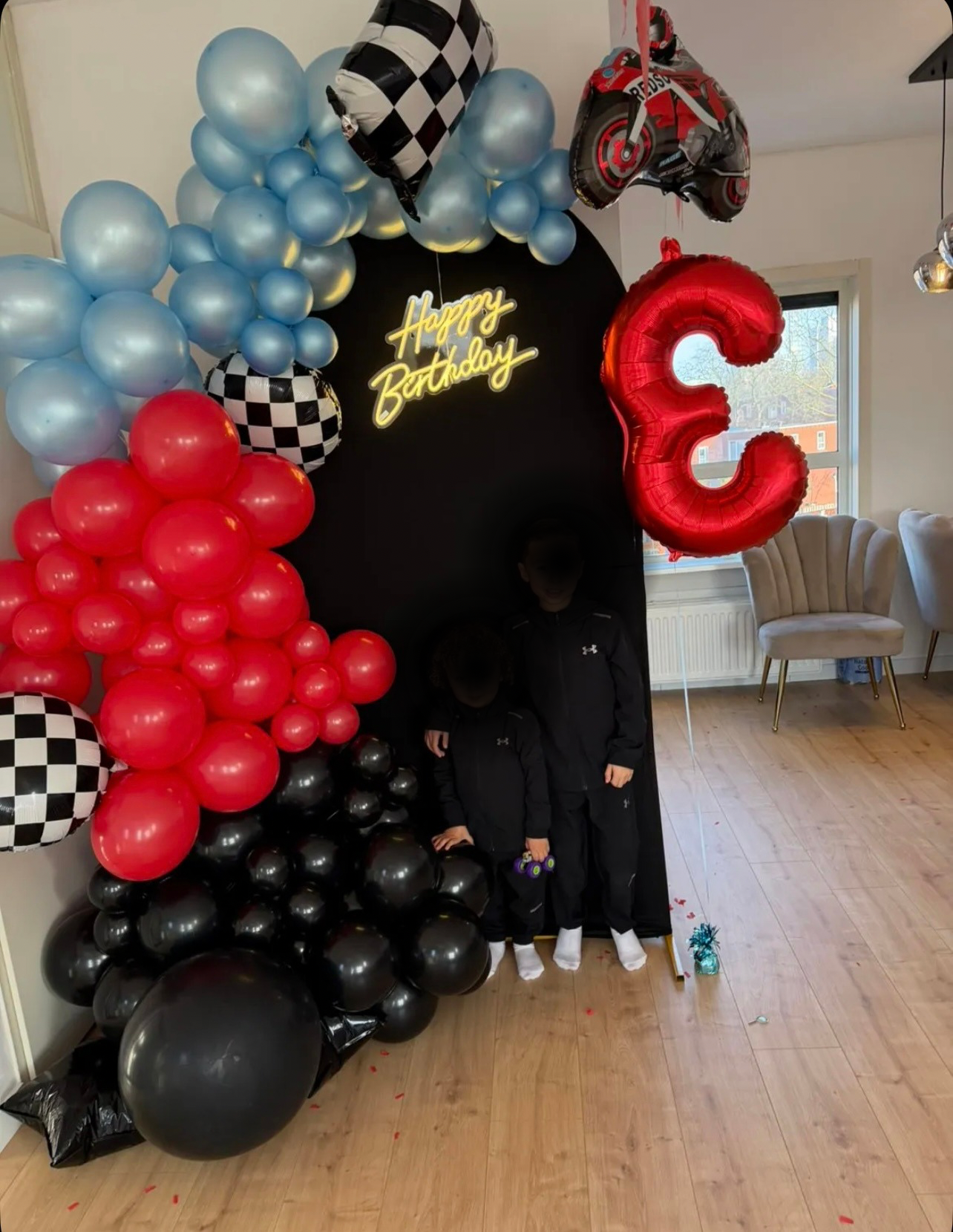 Backdrop frame halfrond met ballonnen